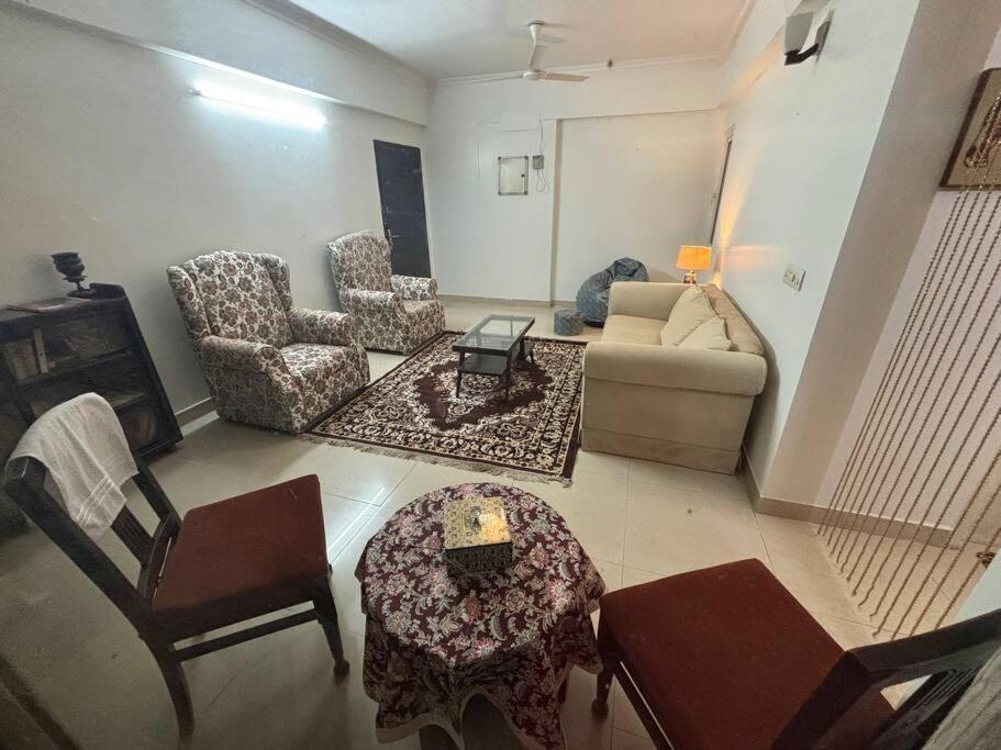 The Grand Ganga Room 2 Near Sangam Prayagraj Exterior foto